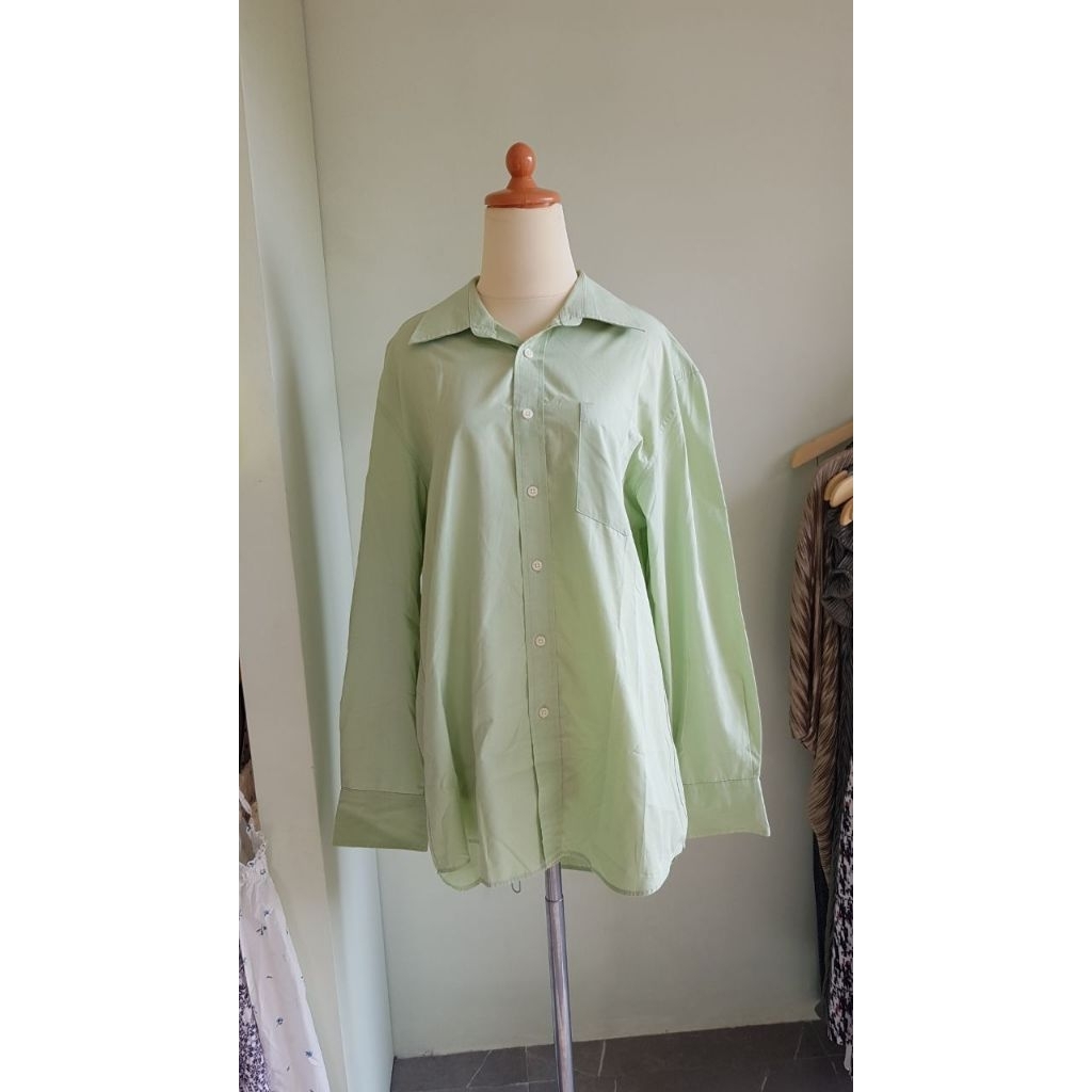 Kemeja Hijau G2000