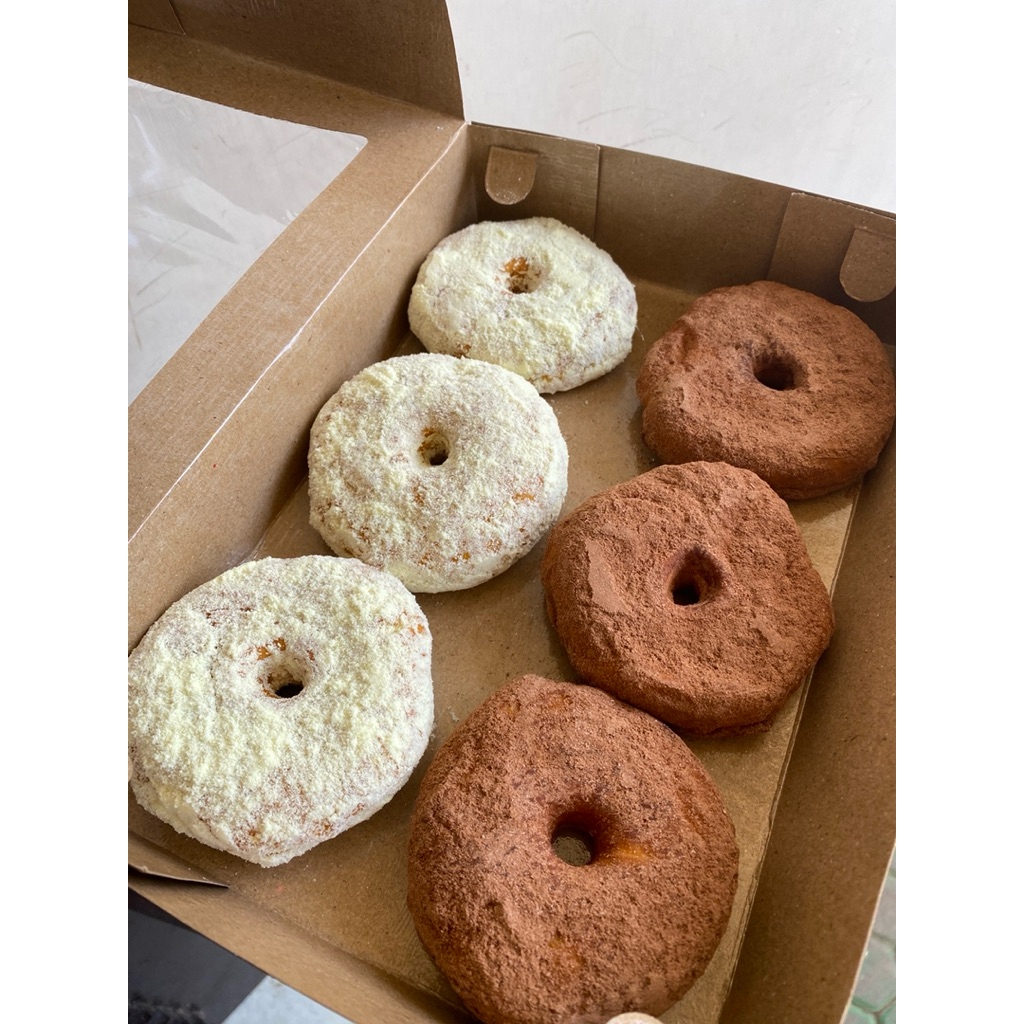 

BOX DONAT ISI 6 LAMINASI