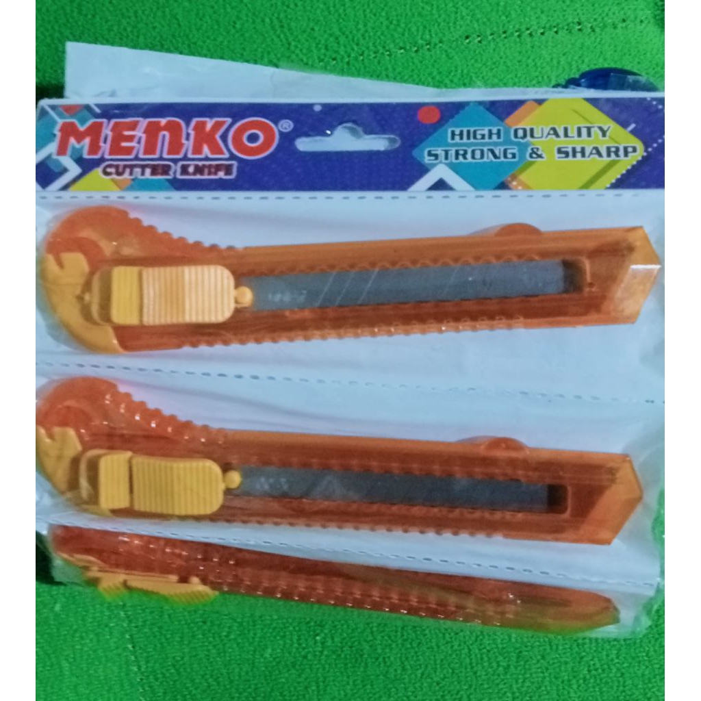 

Kater bening isi 12 pcs per renteng