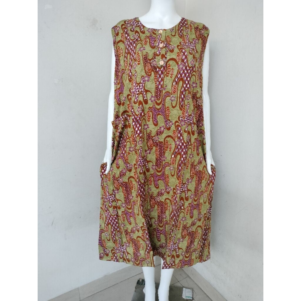 JESS || DS 32 (YUKENSI) DASTER  KUDA MAS TANPA LENGAN LD 124CM