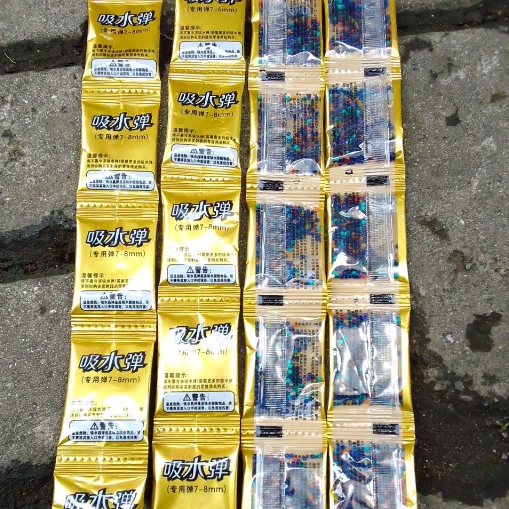 

Refill Peluru Gel Sachet Isi Per Sachet 500 Ukuran 7-8 mm