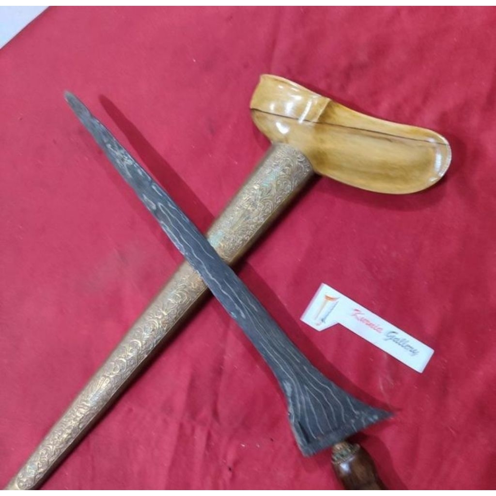 Keris Brojol Pamor Junjung Drajat Tuban Majapahit tua
