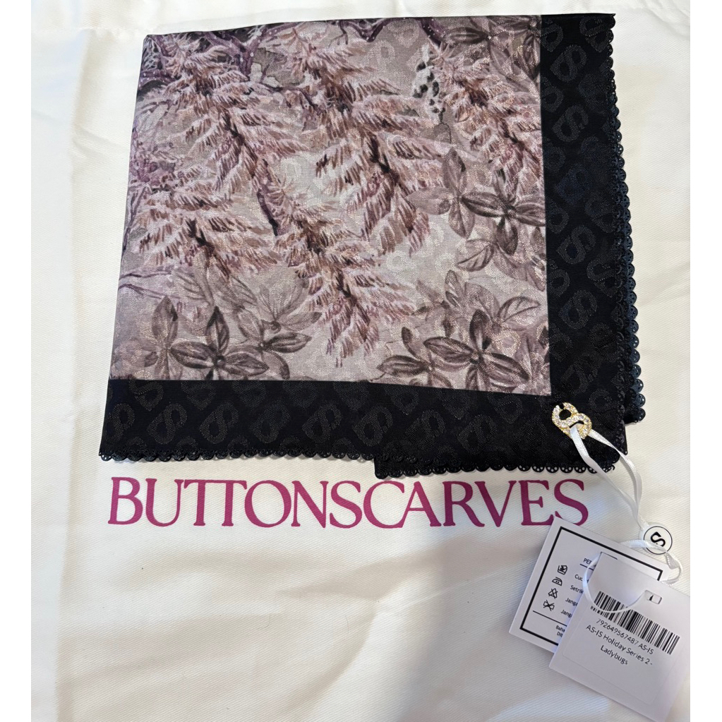 Holiday series 2 buttonscarves ladybugs