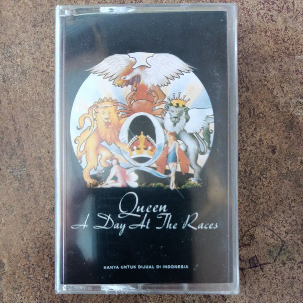 Kaset Pita QUEEN (Segel)