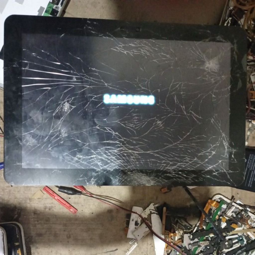 Mesin Samsung  P7500 tab 10.1 inch hidup minus lcd