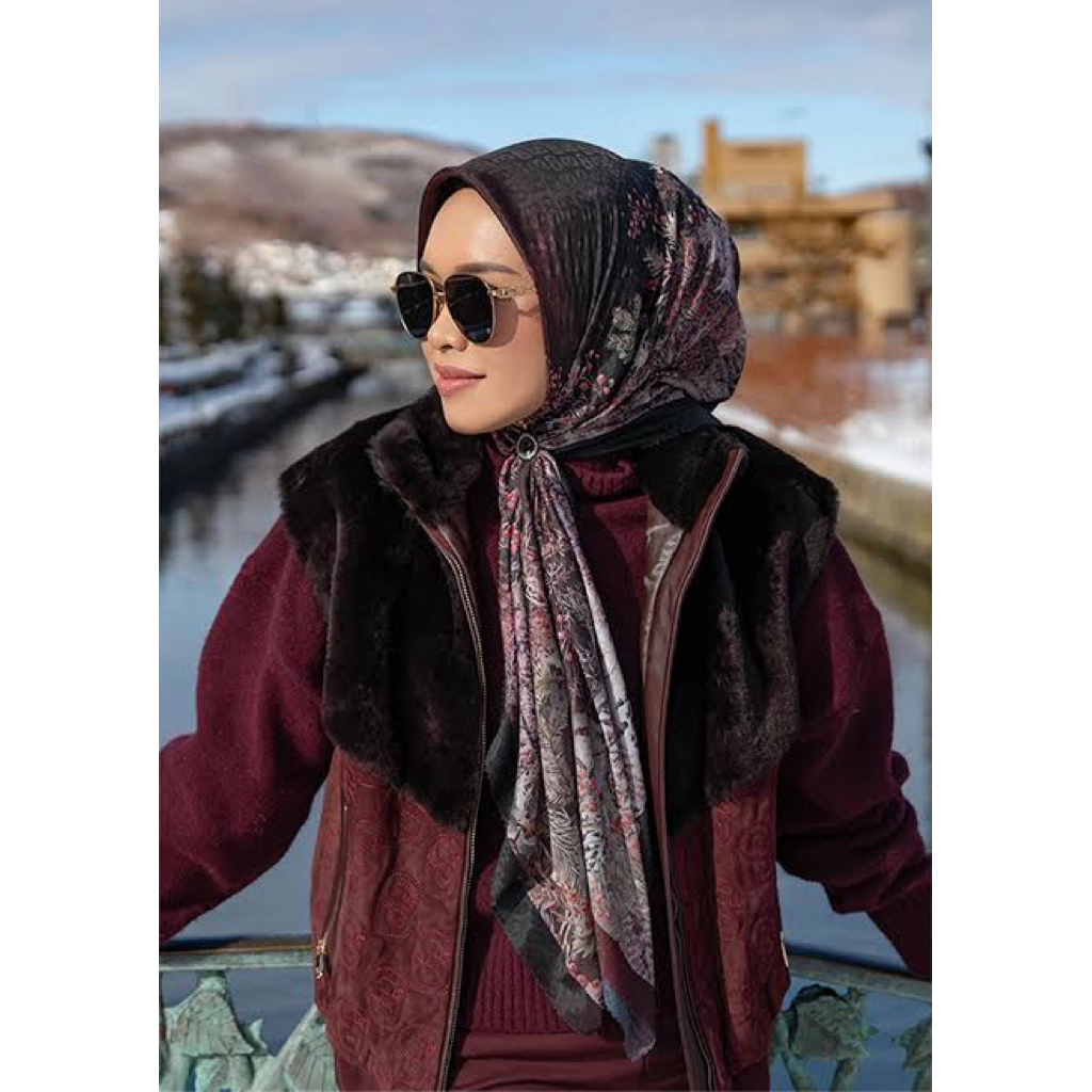 BUTTONSCRAVES New As Is Holiday Ladybugs, Tapis Slip On, Bora Bora dll