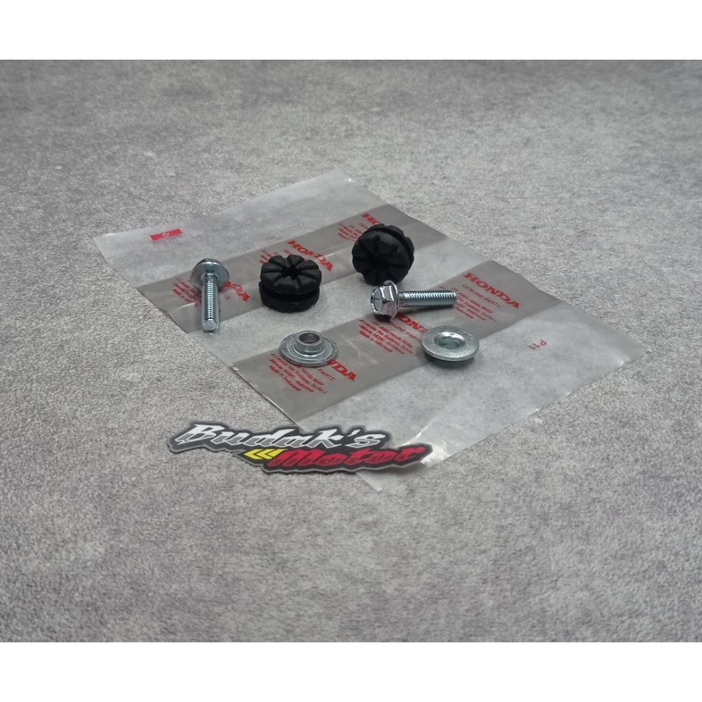 SET KARET DUDUKAN LAMPU BELAKANG SUPRA LAMA KARISMA KIRANA SUPRA X 125