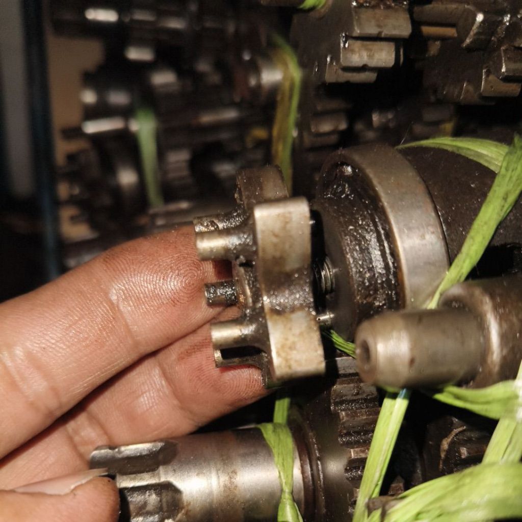 bintang botolan gigi tranmisi rasio gigi mesin Jupiter z Vega new barang masih bagus ORI bawaan copo