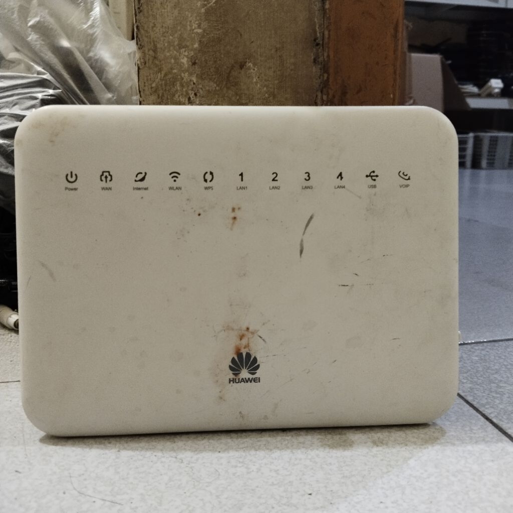 ROUTER HUAWEI LG8245V
