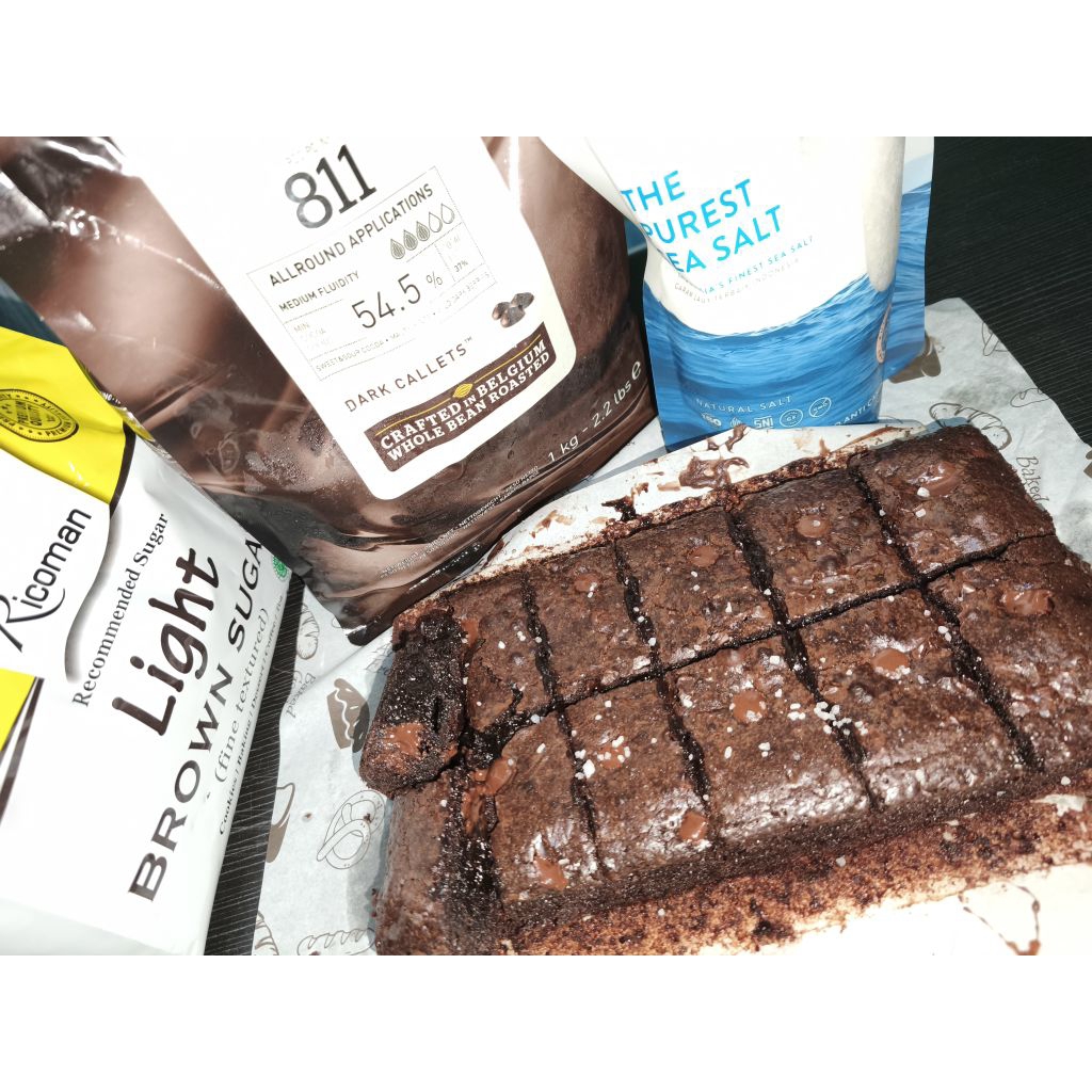 

Brown Butter Sea Salt Fudgy Brownies Callebaut