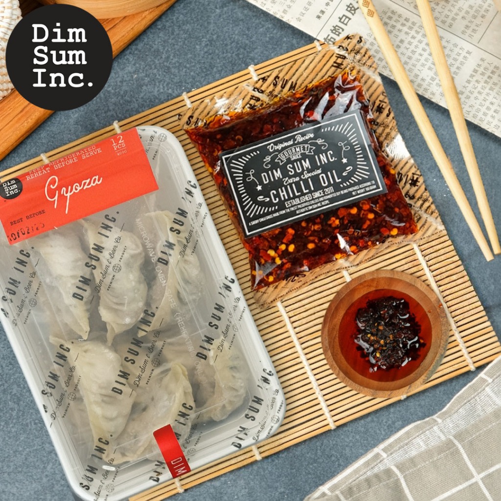 

Chili Oil Sachet x Gyoza / Pangsit Ayam Udang | Paket Special Bundling Dimsum Inc