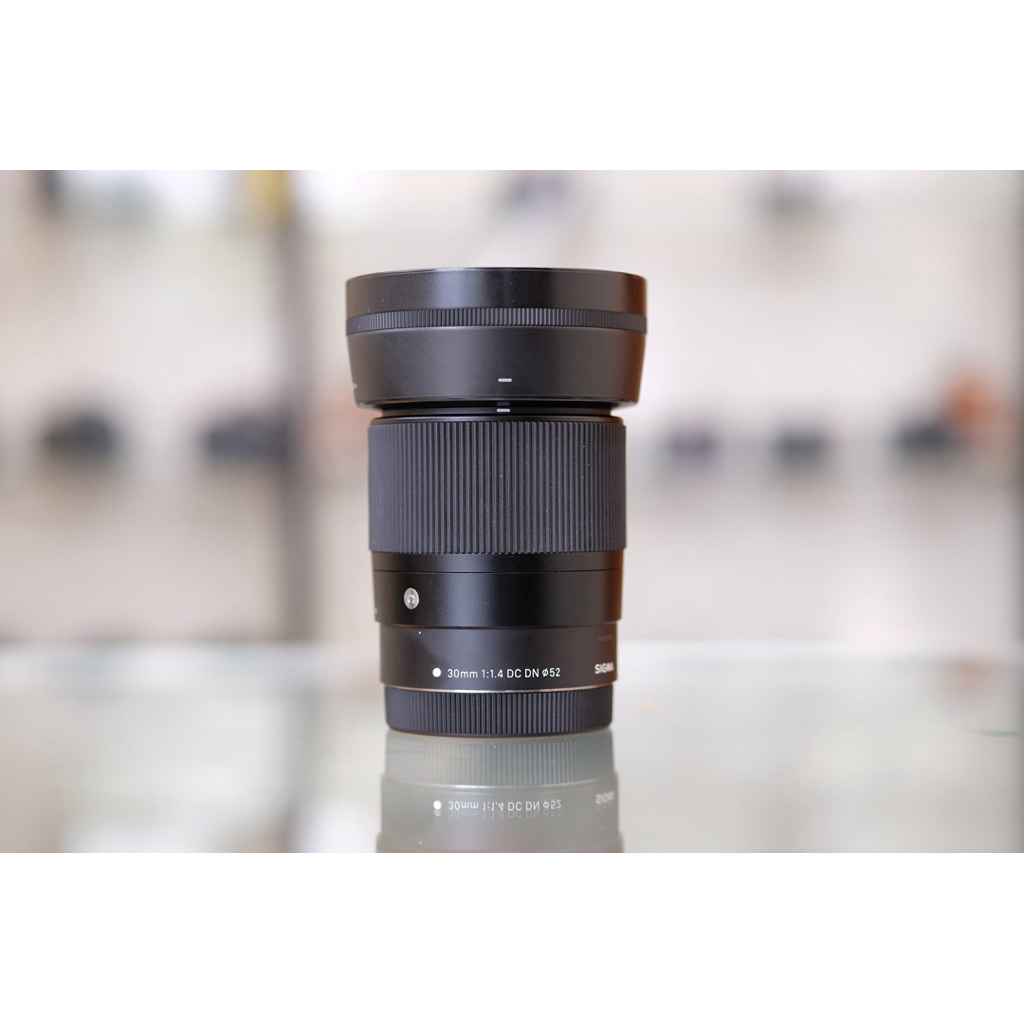 Lensa Sigma 30mm f1.4 for Sony