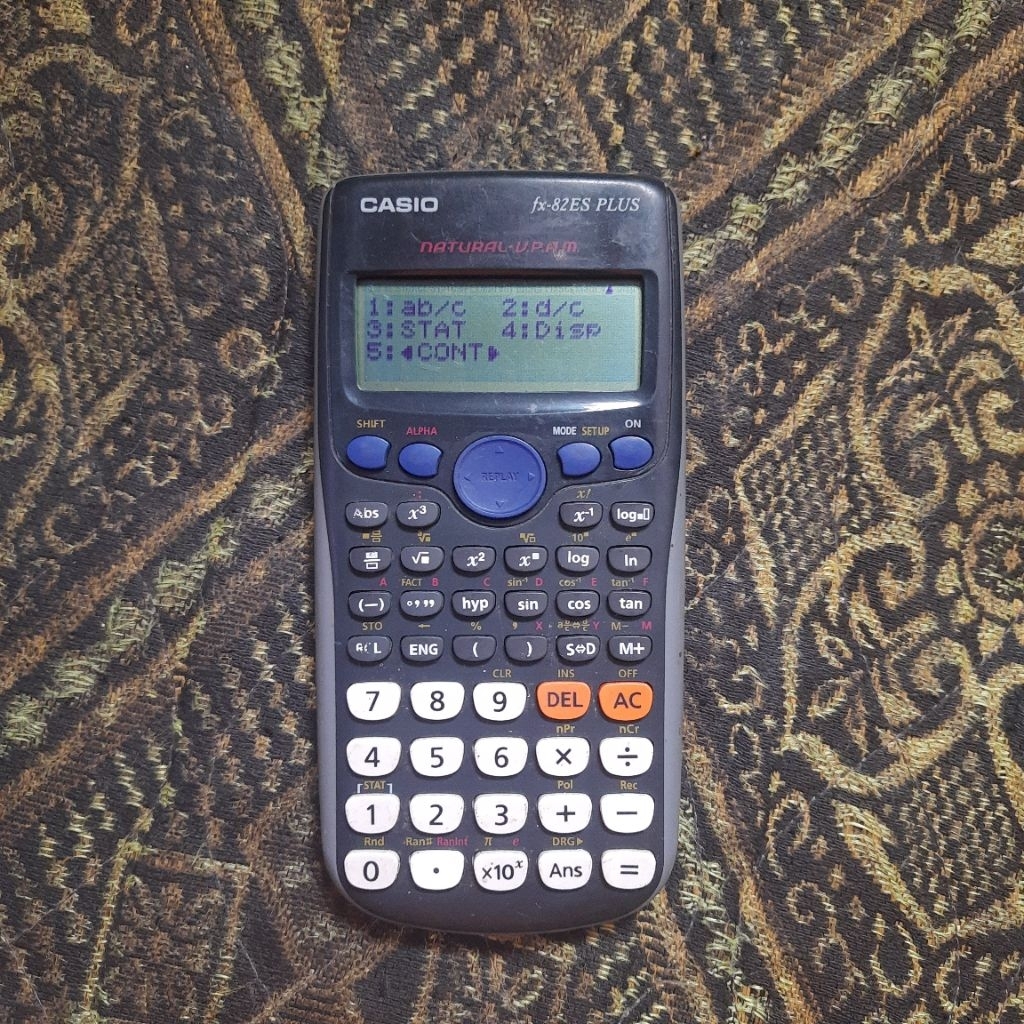 

CASIO fx-82ES PLUS Scientific Calculator ilmiah bekas fungsi normal tanpa cover