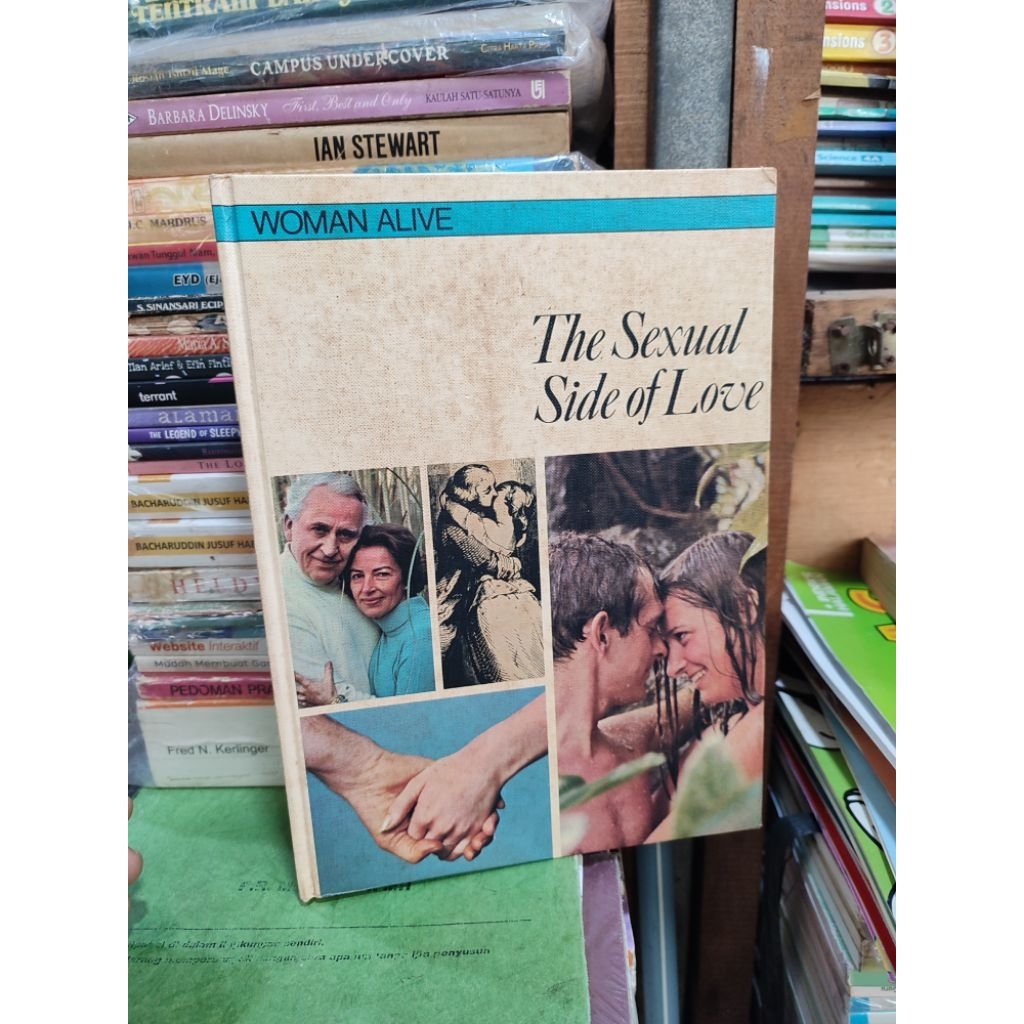 woman alive. The sexsual side of love. edisi Inggris
