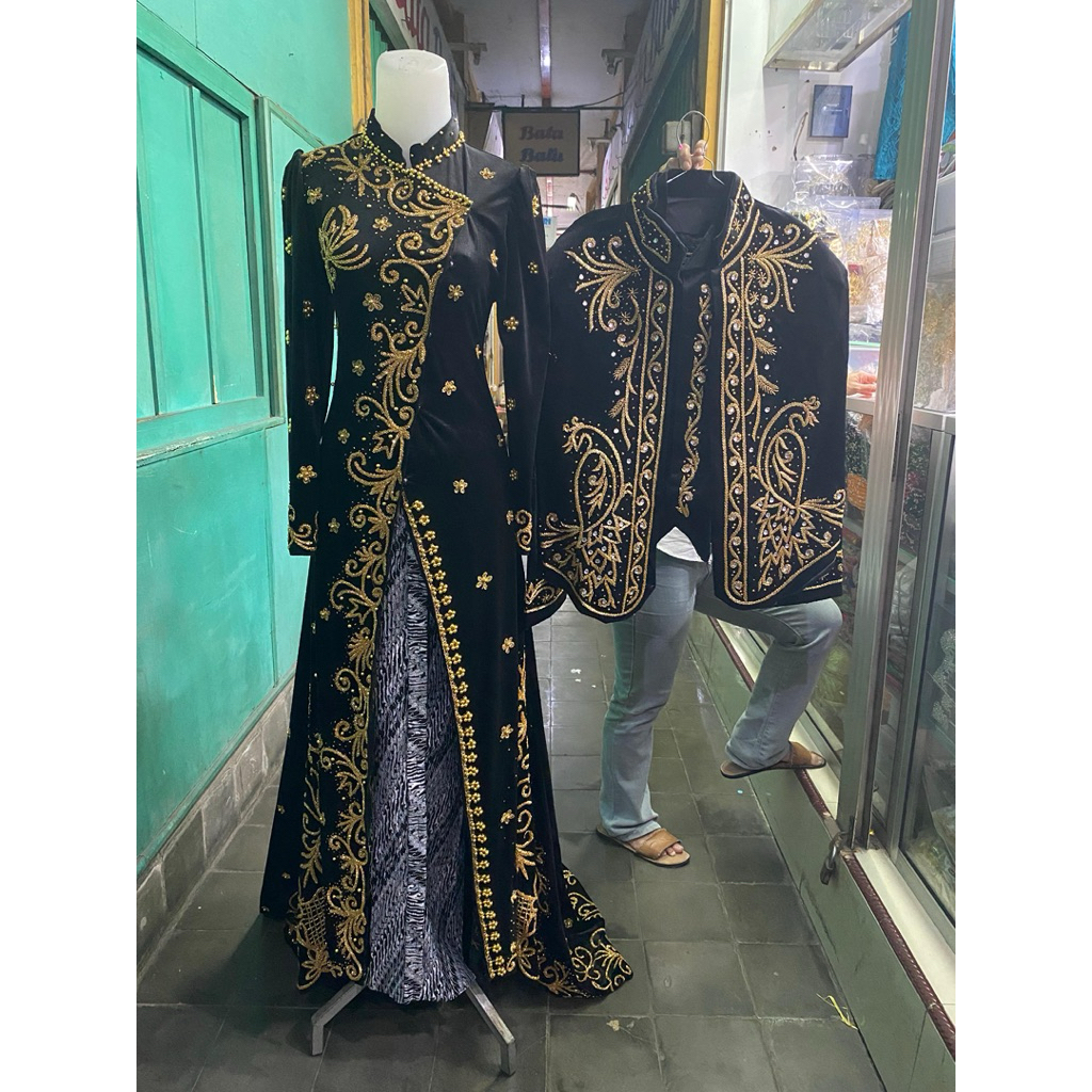 Baju pengantin bludru Janggan/Kebaya pengantin Sanghai