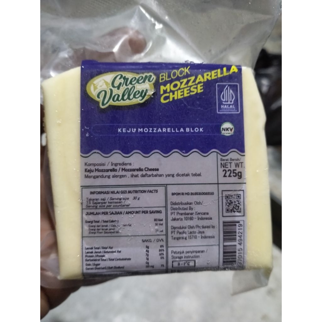 

Mozzarella Green Valley 225 gr topping Pizza,Jasuke