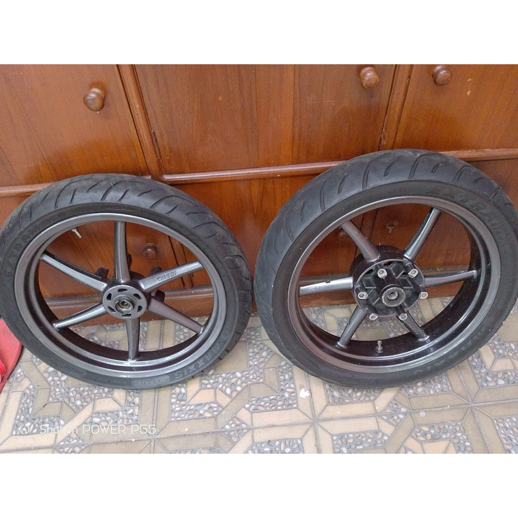 Velg Vrossi Sanca 2.5/3.5 Inch + Ban Bekas 2nd