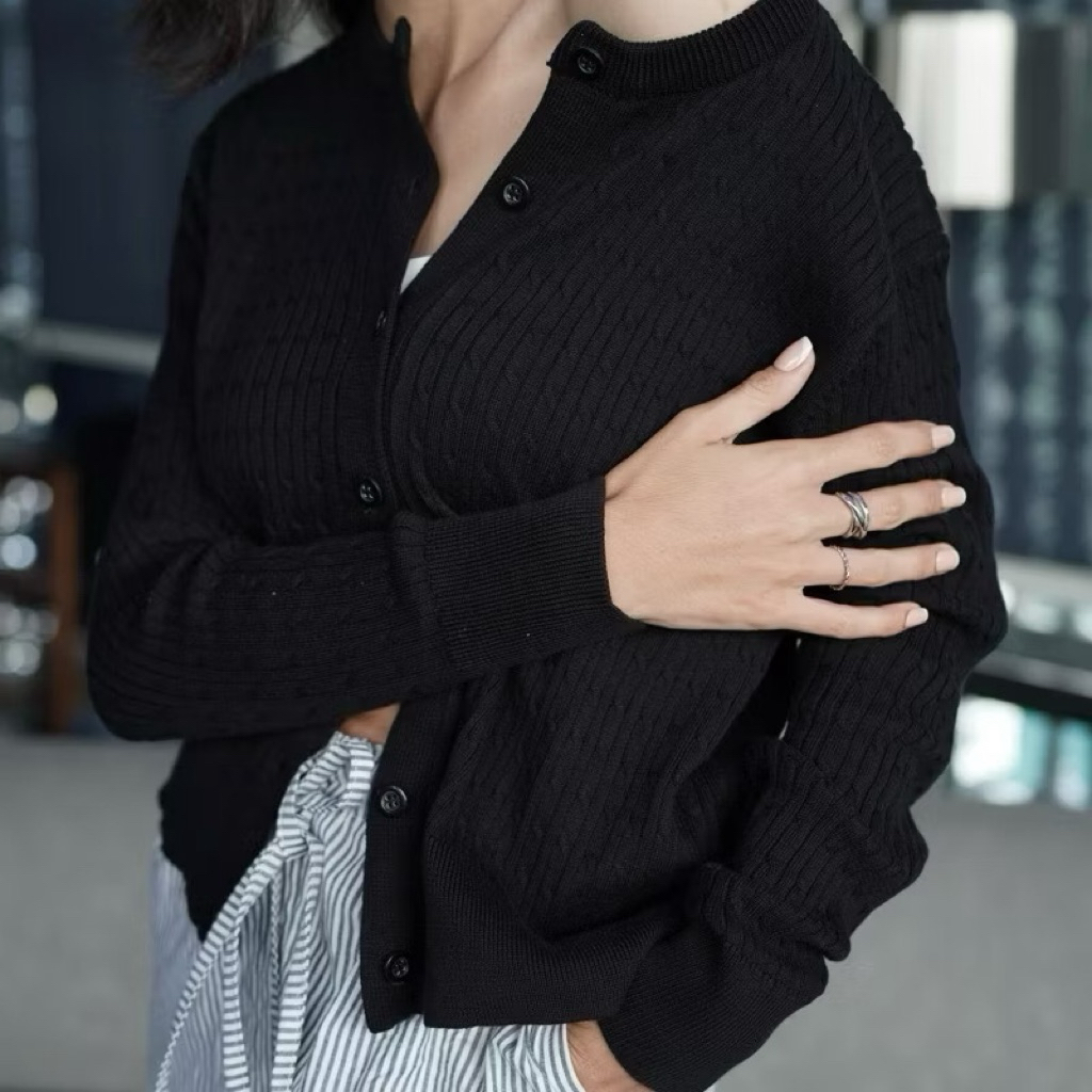 sale OLOP CARDIGAN RAJUT KEPANG CABLE ATASAN WANITA NAYARA / Cardigan Rajut Kepang