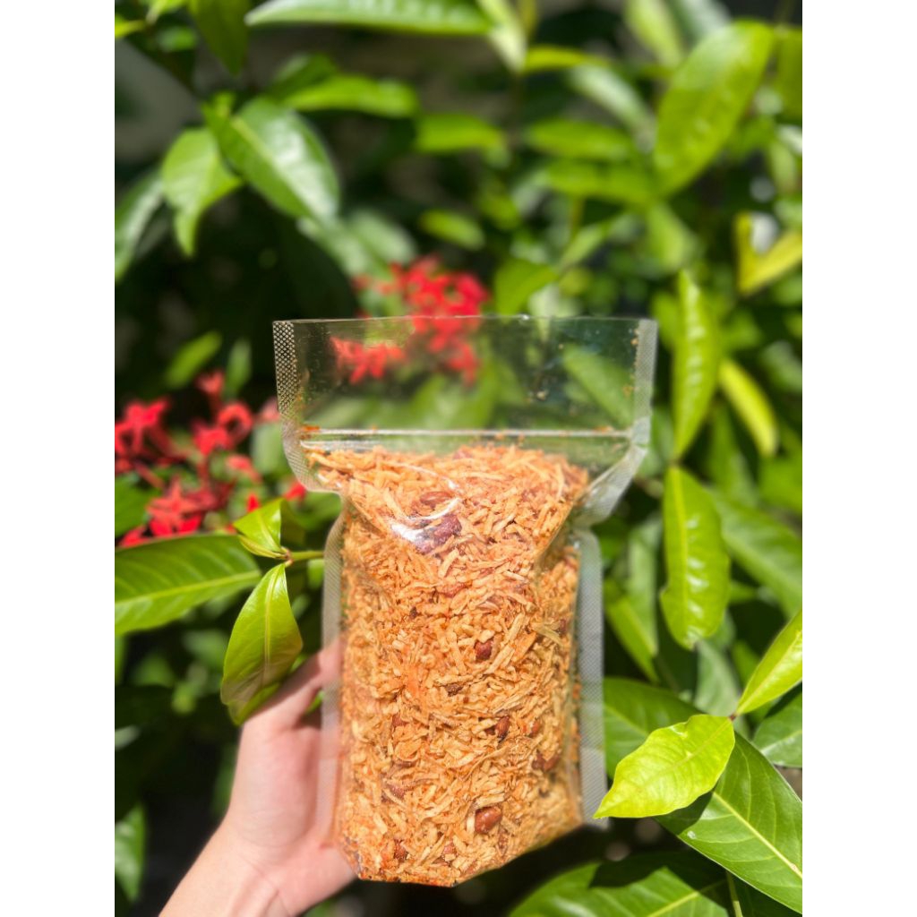 

keripik ubi teri kacang gurih cemilan atau lauk makan