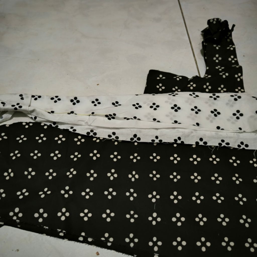 Kain Perca Kecil 1kg, Brokat, Tenun, Campur Warna Bisa Untuk Obi, Patchwork, Kerajinan Tangan, Bahan