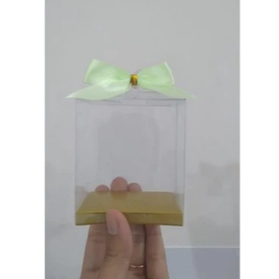 

Kotak Mika Transparan Uk 4.5x4.5x6.5 ( MIKA SAJA )