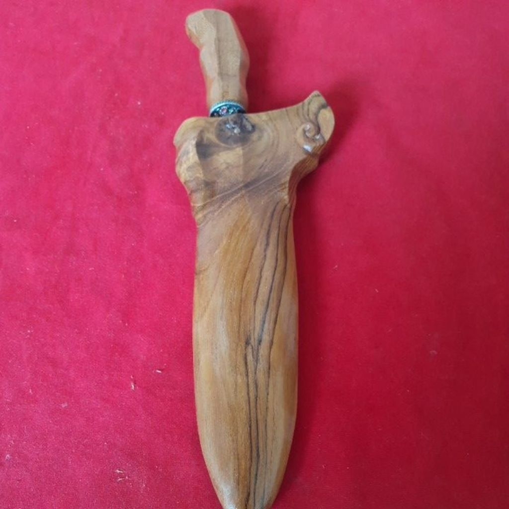 Keris Betok Sombro Sepuh Pamor Wos Wutah,Adeg Mrambut