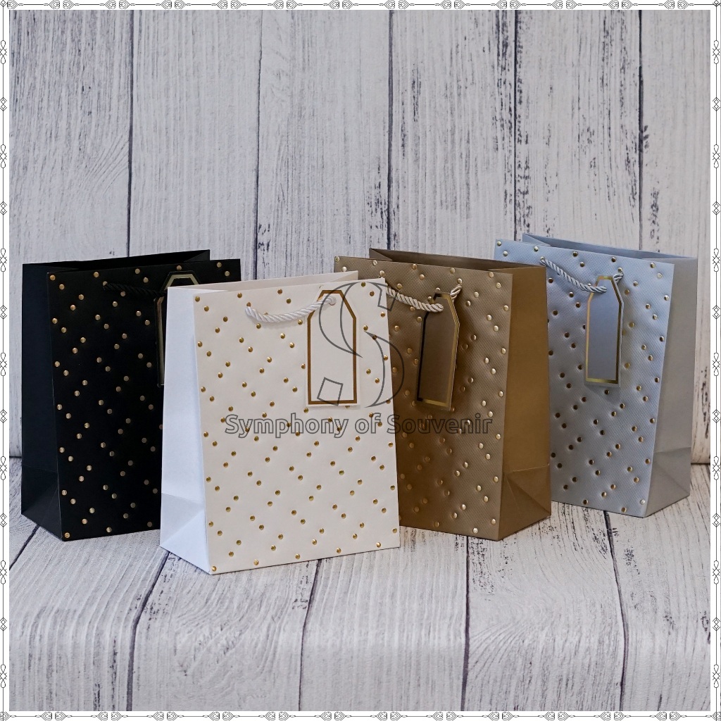 

[PREMUIM] Paper Bag Emboss Motif Polkadot Shopping Bag Tas Hadiah Emboss Goodie Bag Tas Souvenir Serbaguna