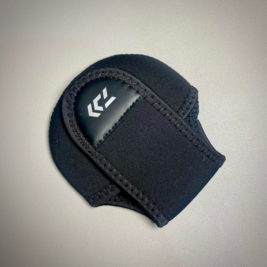 Sarung Reel BC logo Daiwa