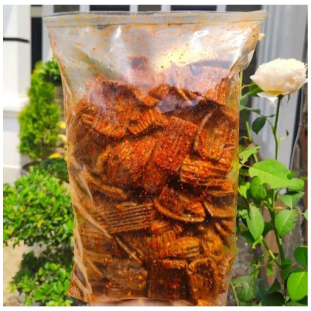 

krupuk jengkol pedas krupuk pedas cemilan kering makanan ringan kerupuk asbes