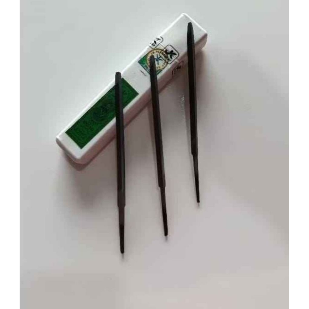 kikir " untuk gergaji kayu dari India merk Jaykay