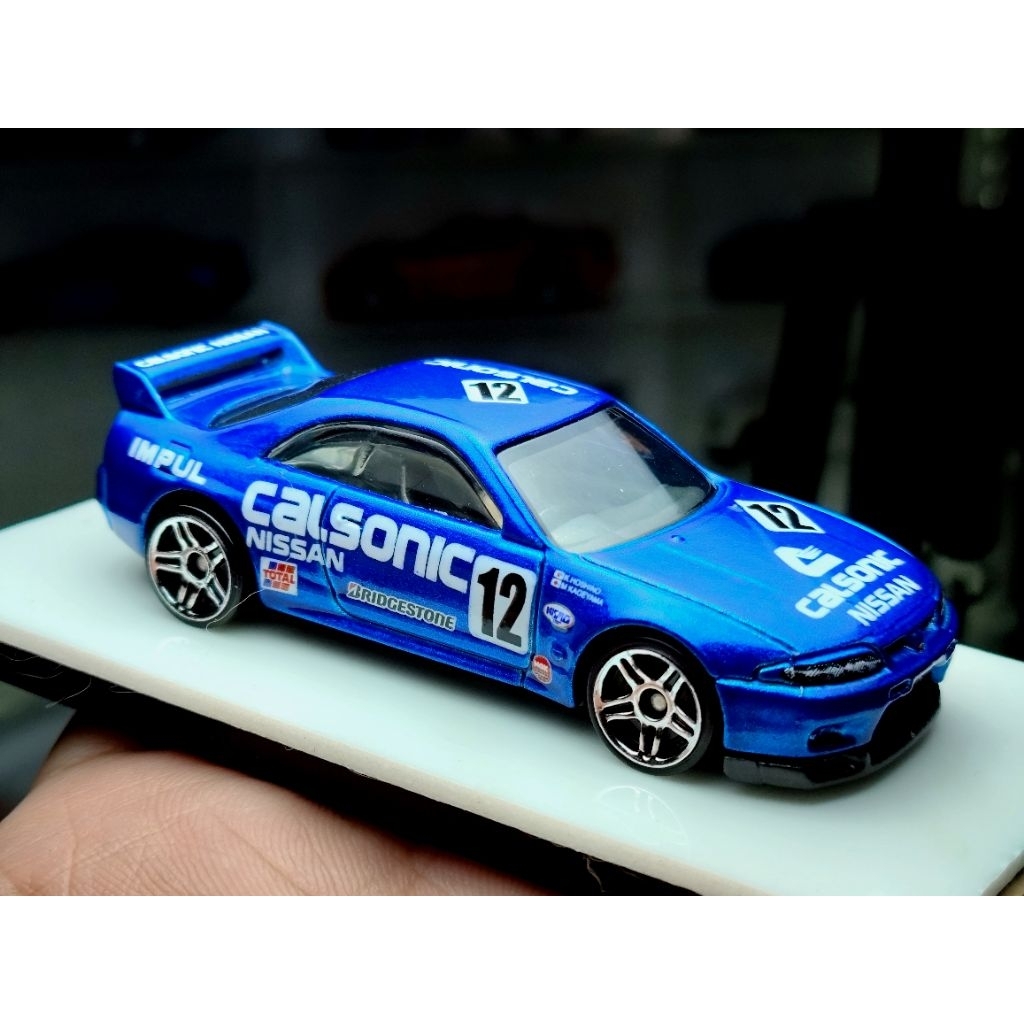 Hotwheels Custom Unrivet Nissan R33 Calsonic