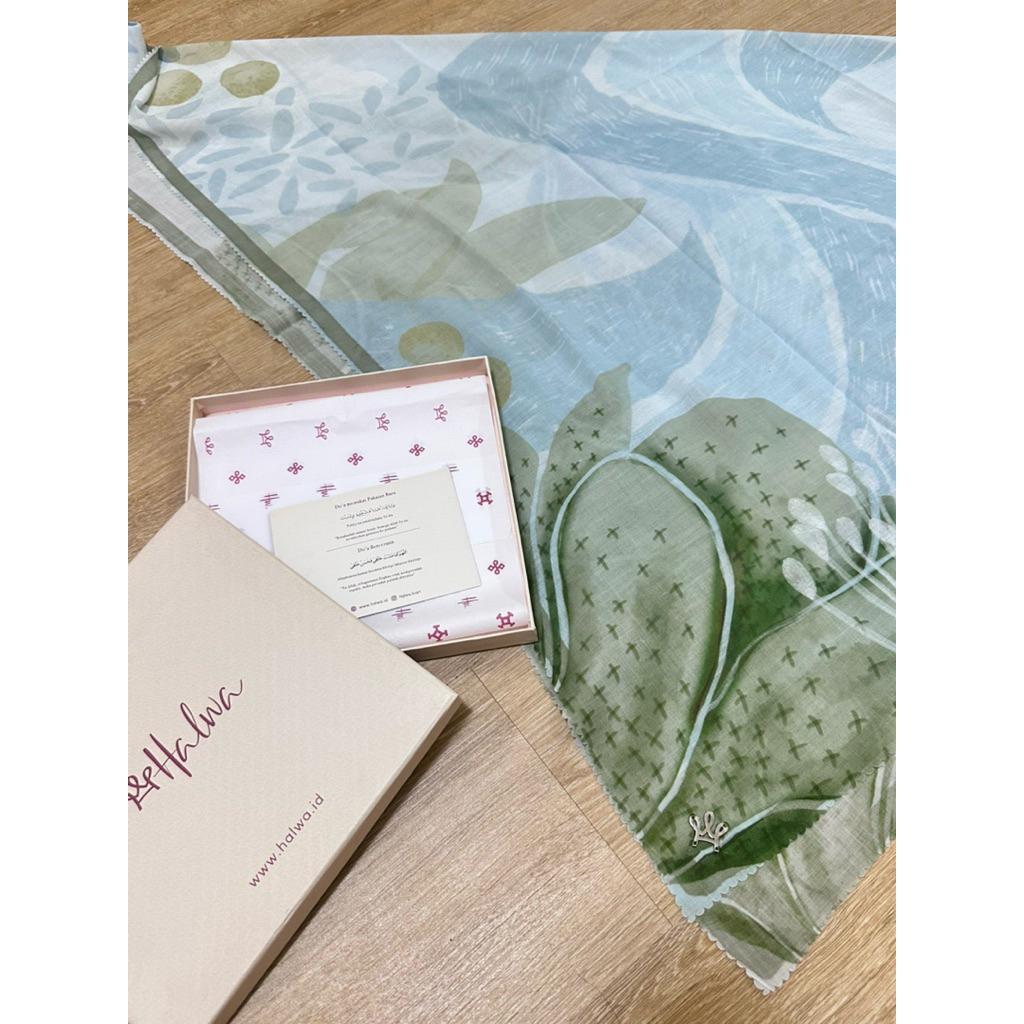 Preloved Halwa Scarf