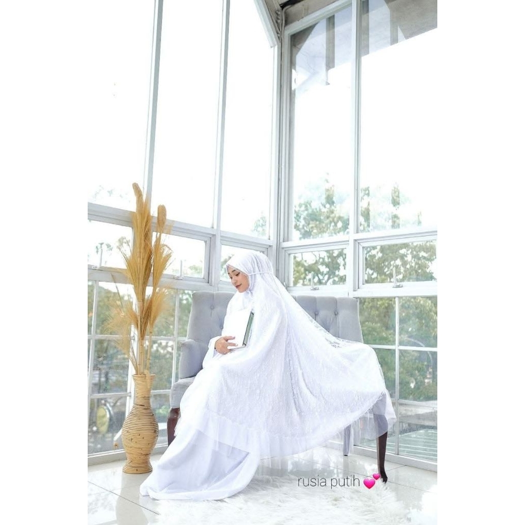 MUKENA DALANOVA MOM RUSIA PUTIH