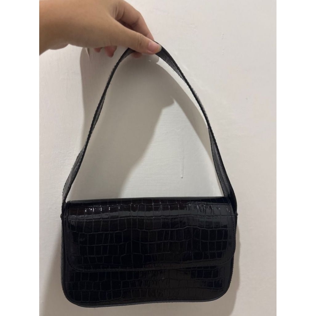 HnM shoulder bag Hitam Kulit