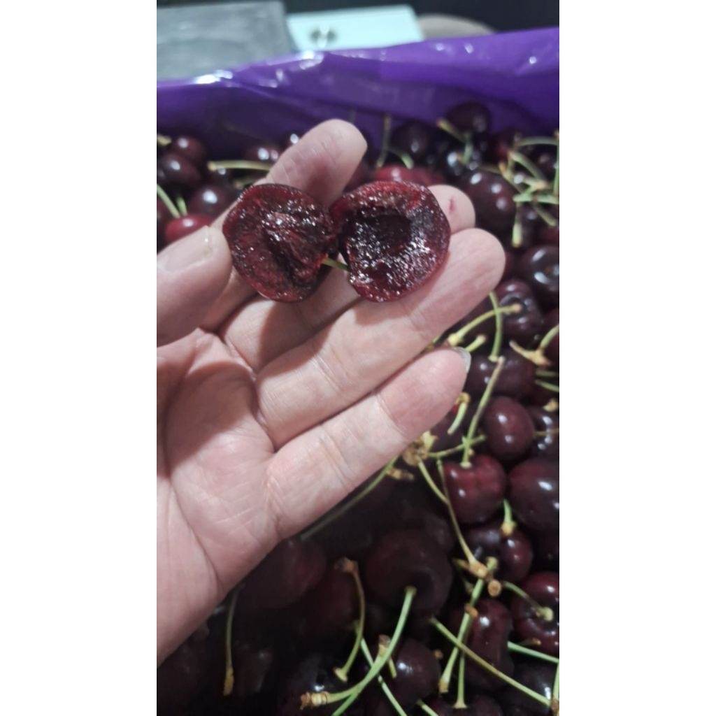 

Cherry USA sweethert 10R Golden Valley (ceri sultan)