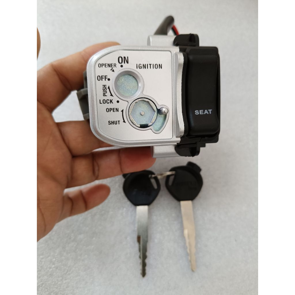 KUNCI KONTAK ASSY SCOOPY FI TAHUN 2012-2015