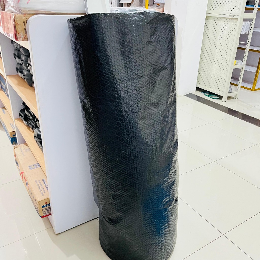 

BUBBLE WRAP ROLL 3,0 KG HITAM