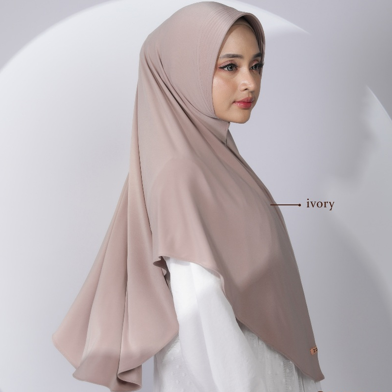 Bergo Jumbo Polos Hijab Syar'i Syera Linalivia