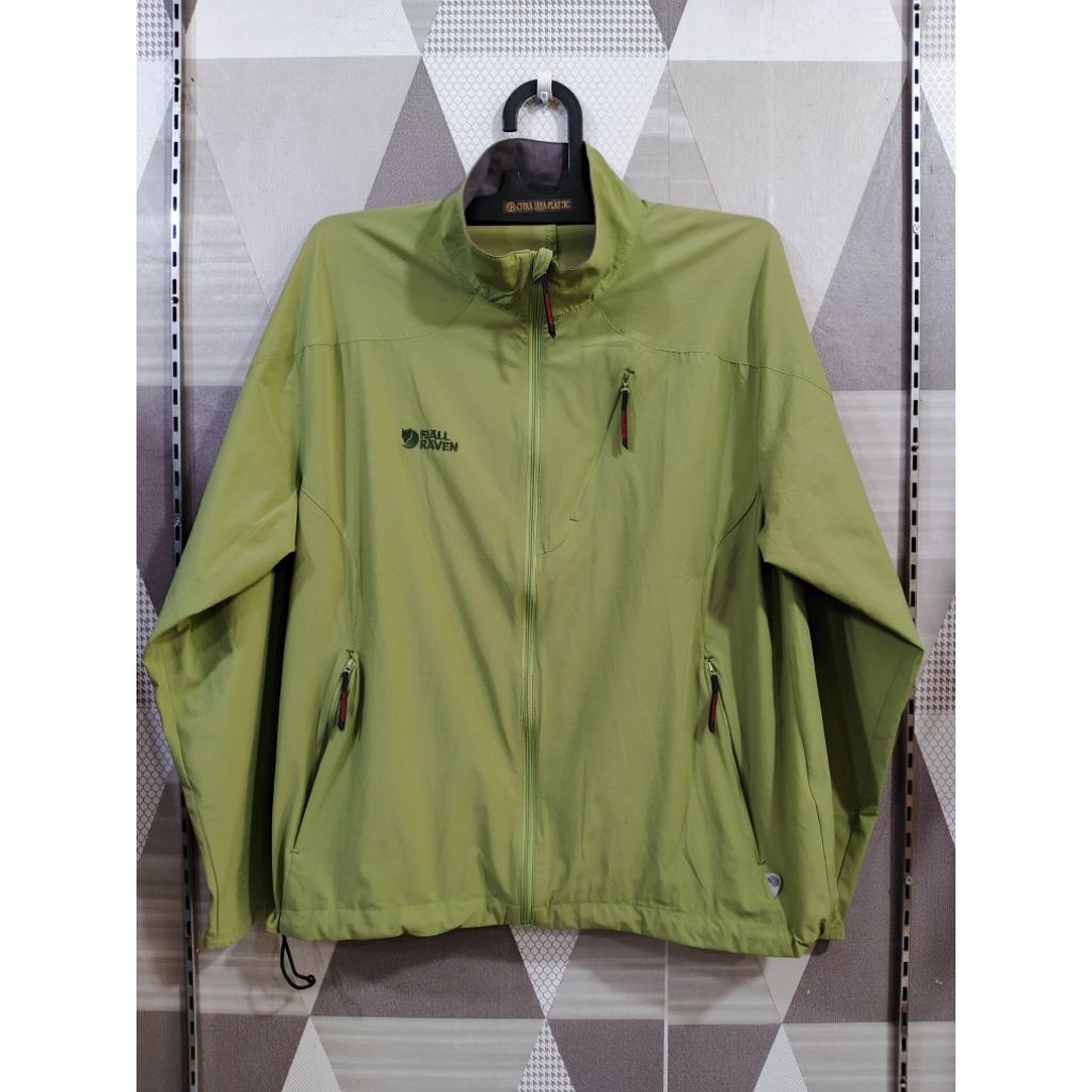 Fjallraven Polywind Jacket Original Green – Jaket Outdoor Windbreaker Pria