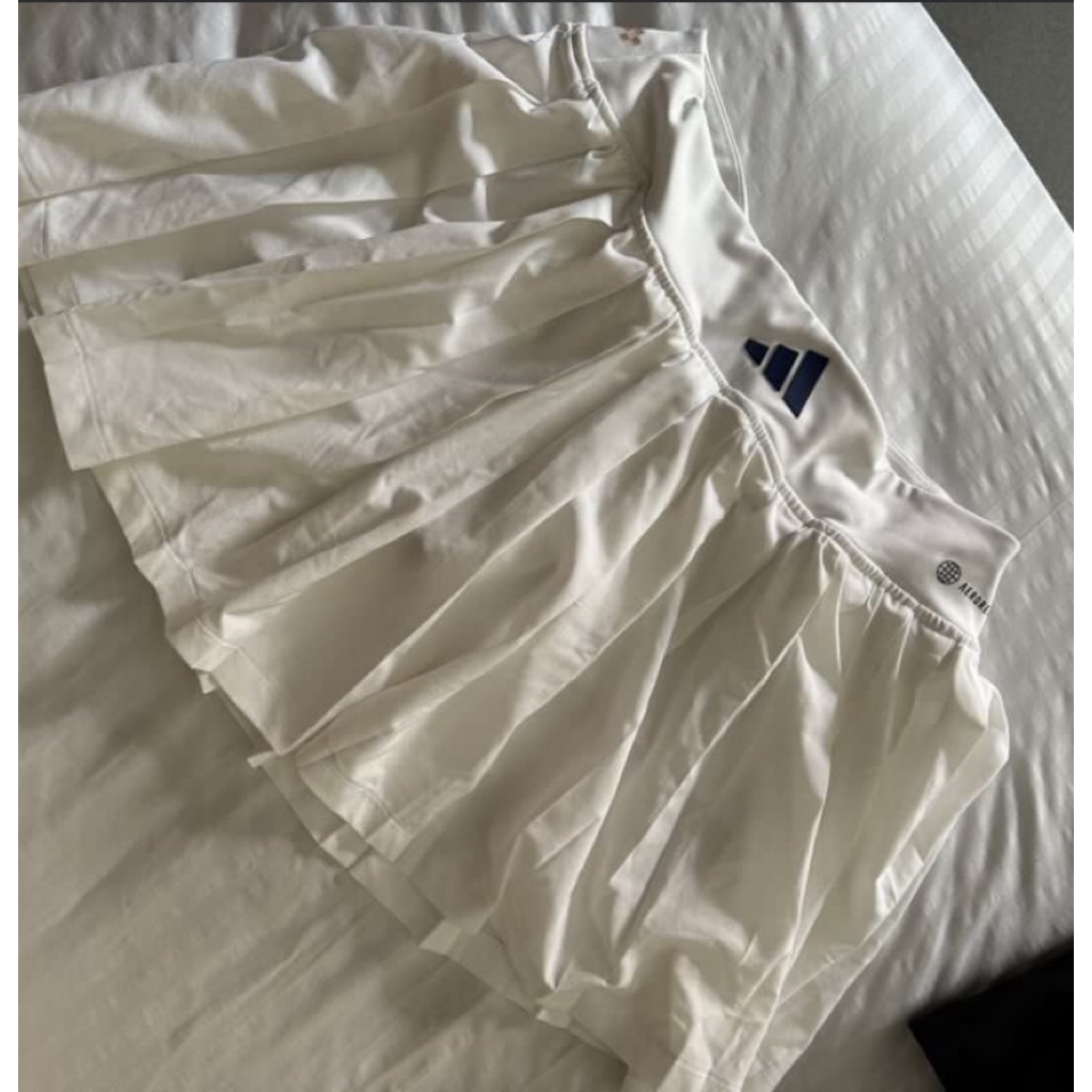 Preloved adidas tennis skirt