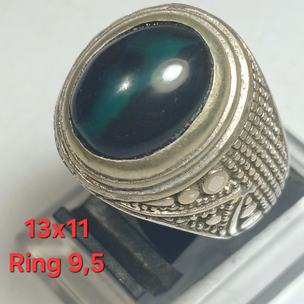 RING 9,5 NATURAL BACAN DOKO 13X11
