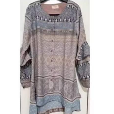 Preloved Bayur top Ria Miranda