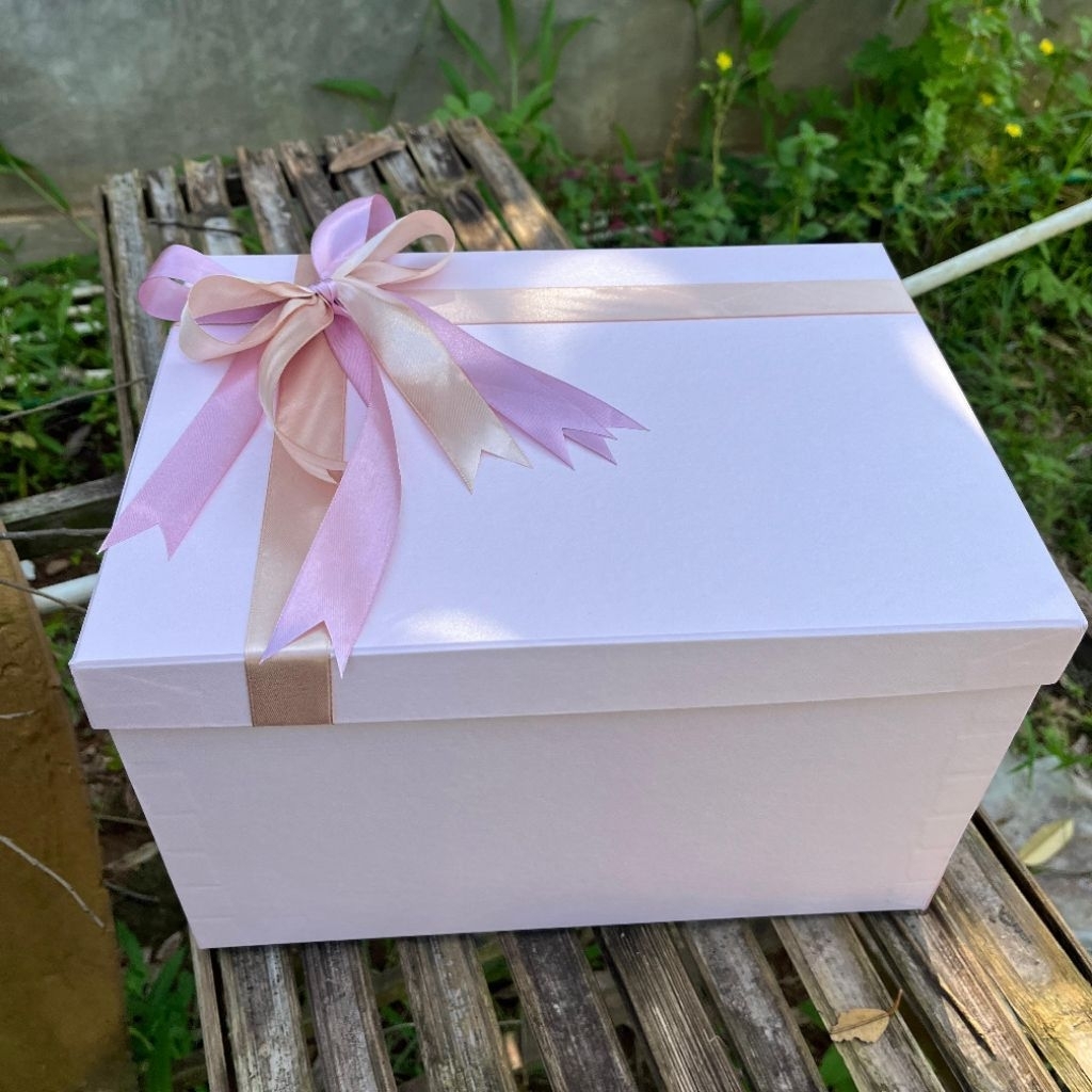 

Box Kado Jumbo 32x23x20 cm Hardbox Berpita