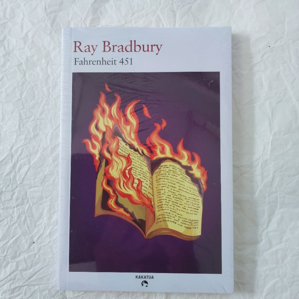 Ray Bradbury novel Fahrenheit 451 penerbit kakatua klasik