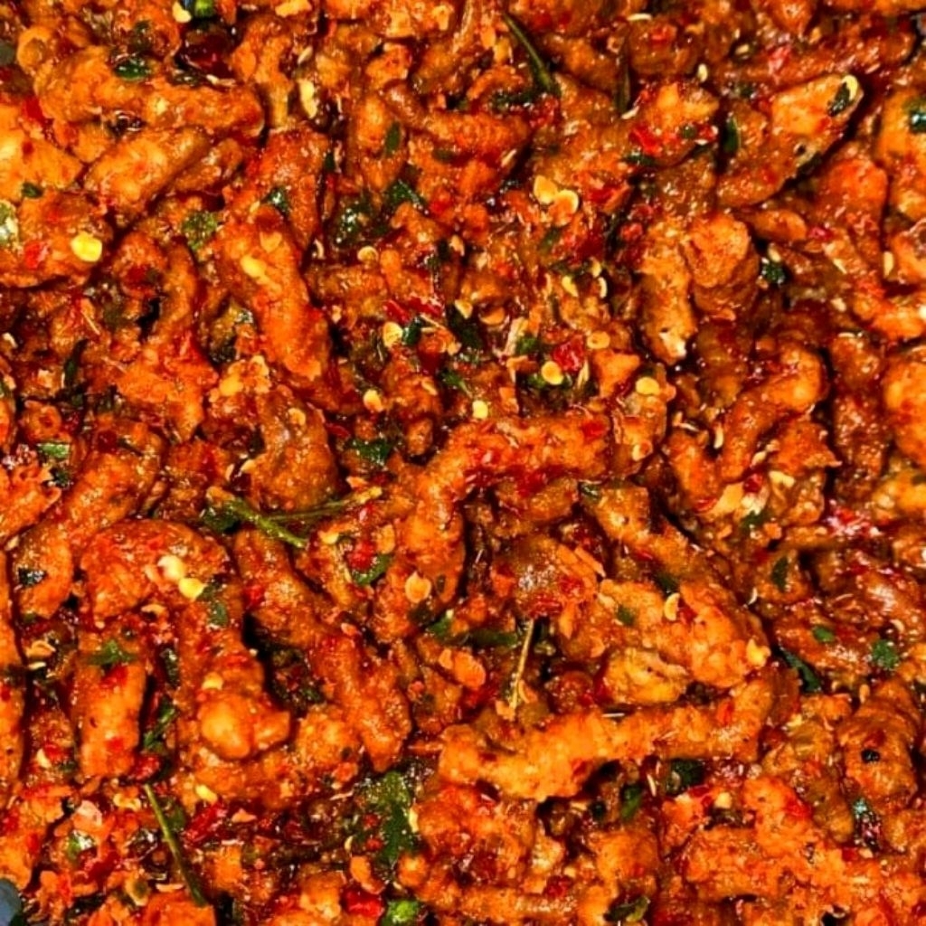 

Usus Crispy extra pedas daun jeruk dan original mix extra daun jeruk