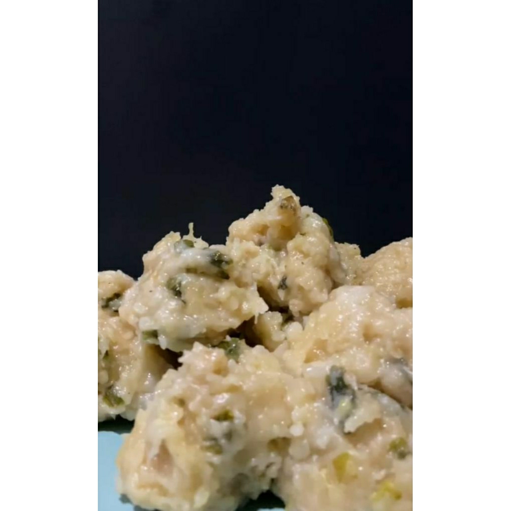 

SIOMAY IKAN TENGGIRI 14 PCS + BUMBU KACANG