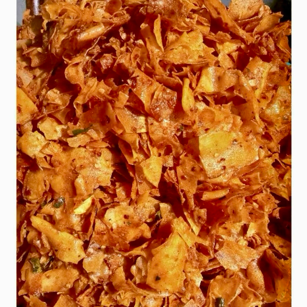 

Trending No 1. Keripik Singkong Premium Balado Pedas Daun Jeruk Termurah