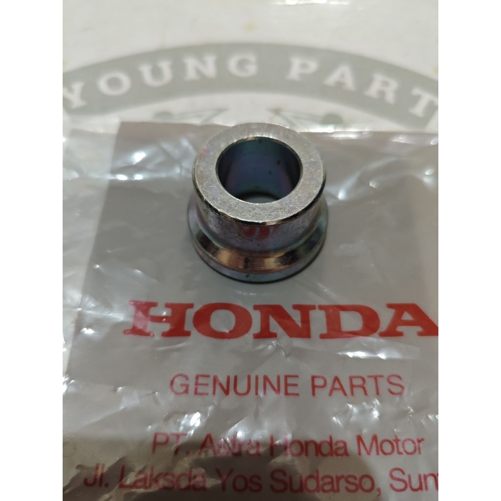 Bosh Roda Belakang Honda CRF 150 Bosh Collar Tromol Roda Belakang kiri