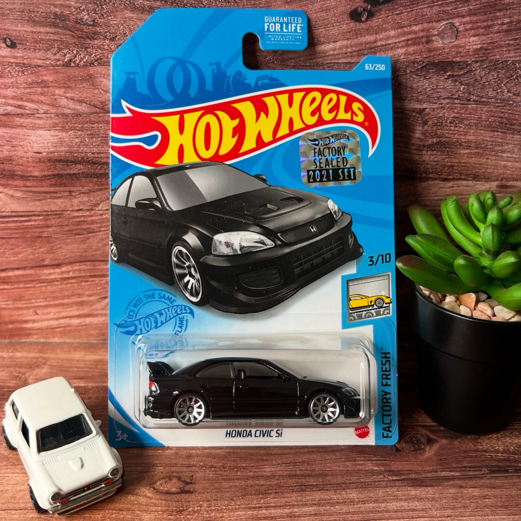 Hot Wheels Factory Sealed 2021 Honda Civic Si Hitam