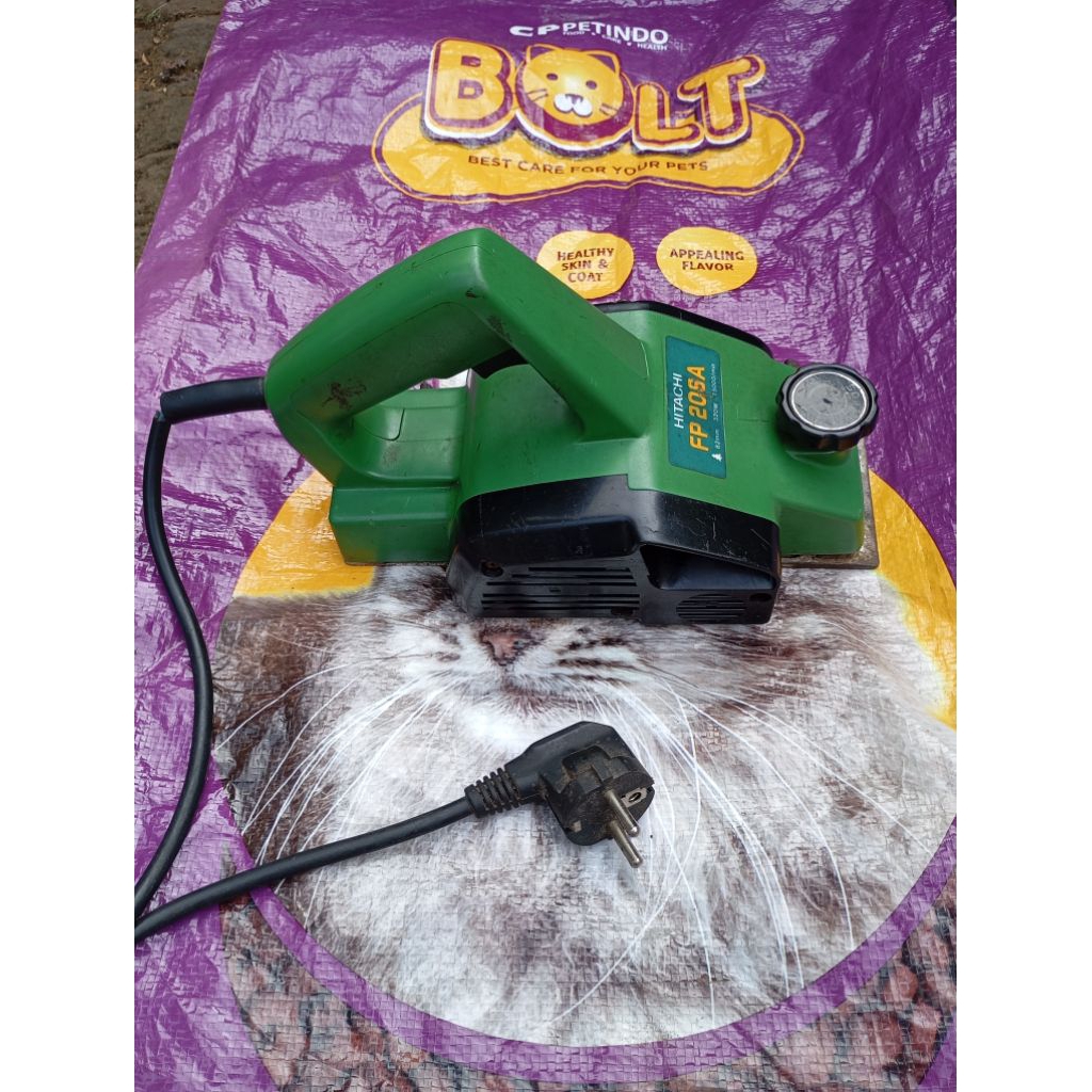 Serut HITACHI FP 20SA